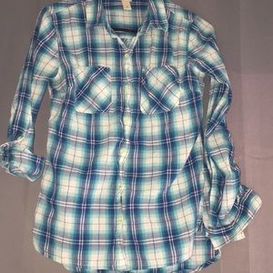 Mossimo blue plaid button up top